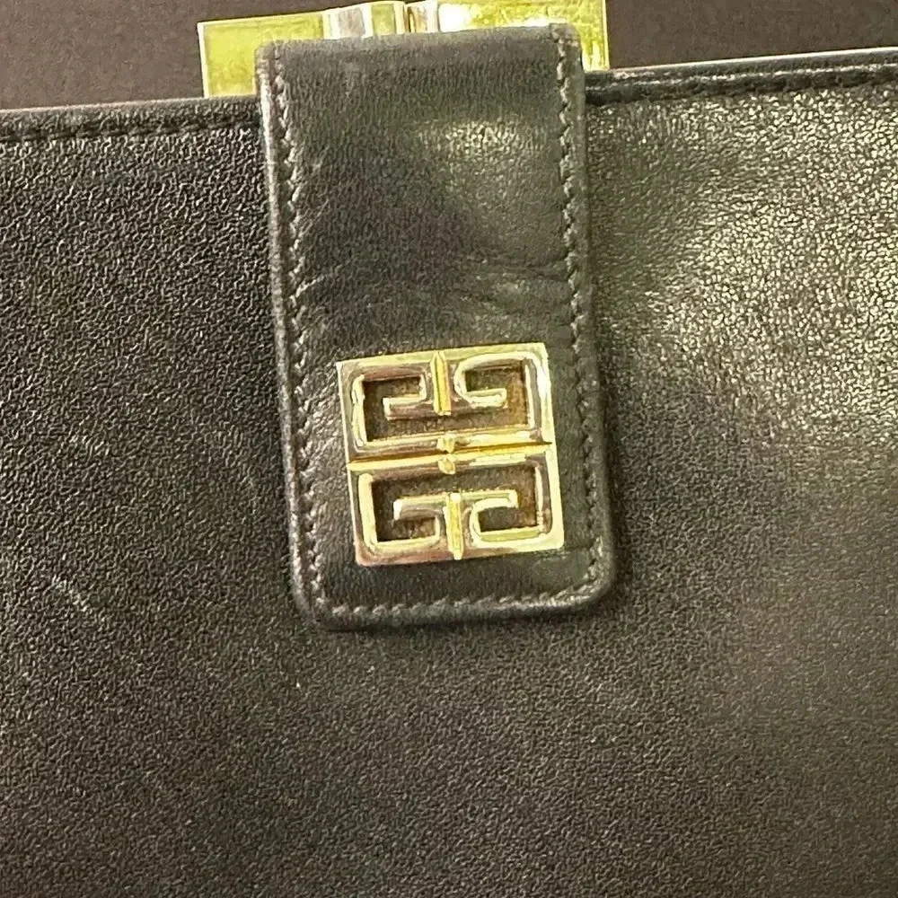 Givenchy Wallet‎ Bundle - Picture 5 of 16
